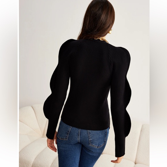 NWT COMMENSE Turn Lock Wave-Sleeve Cardigan Size XL - Picture 6 of 7